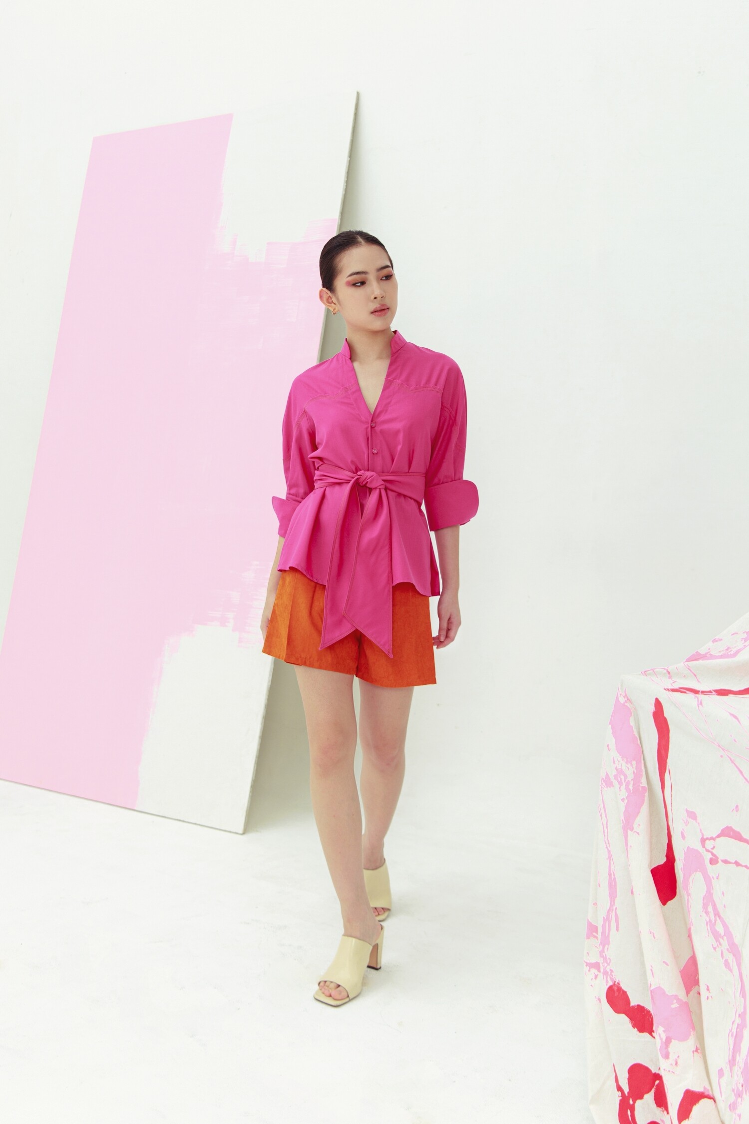 Amy garden top & Mandarin velvet short - Image 1
